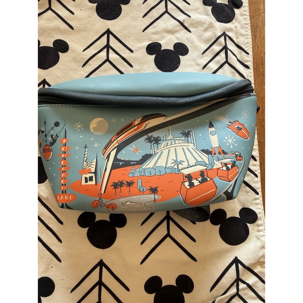 Disneyland Tomorrowland Space Mountain Monorail Crossbody Belt Bag NEW